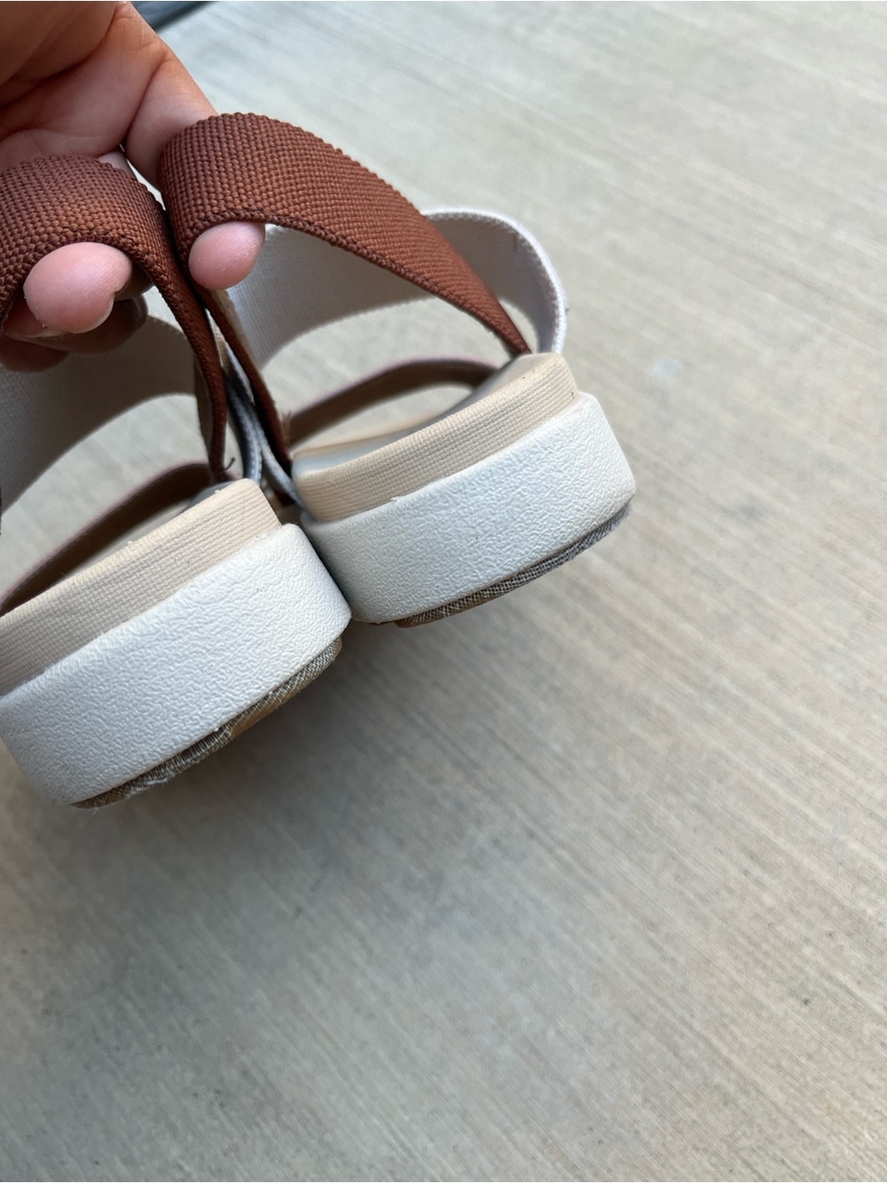 Keen Elle Back Strap Sandals size 8 - Picture 8 of 9